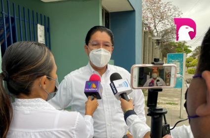  Rodolfo González Valderrama emite su voto en la Revocación de Mandato