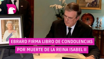  Ebrard firma libro de condolencias por muerte de la Reina Isabel II