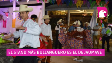  El stand más bullanguero es el de Jaumave