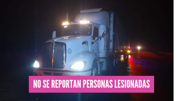  Choque entre dos tráilers en Carretera San Fernando- Reynosa