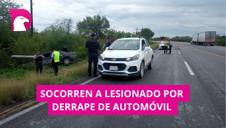  Socorren a lesionado por derrape de automóvil