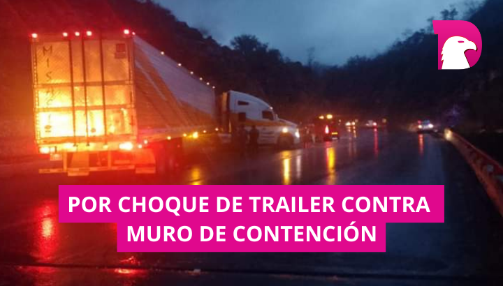  Circulación obstruida en Carretera Rumbo Nuevo en carril Jaumave-Victoria.