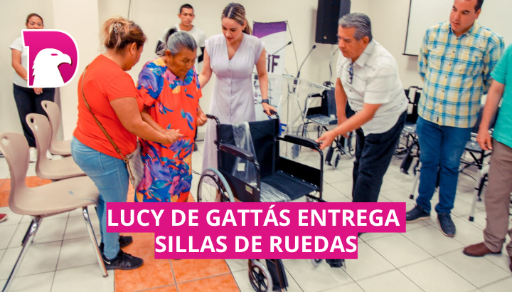  Lucy de Gattás entrega sillas de ruedas
