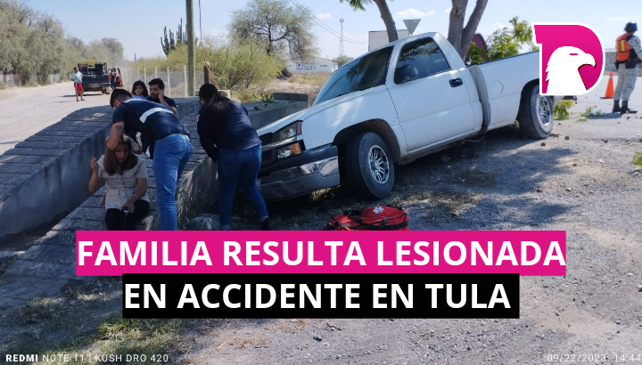  Familia resulta herida en accidente frente a gasolinera nueva en Tula