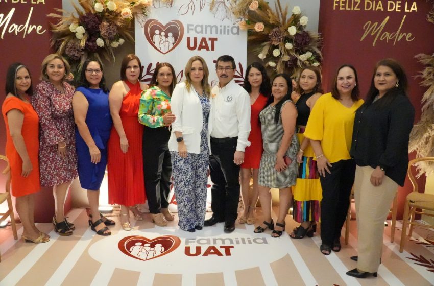  Preside el rector festejos en honor a las madres trabajadoras del SUTUAT