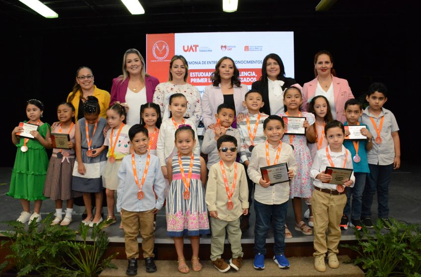  Reconoce el CEINA-UAT a estudiantes de excelencia