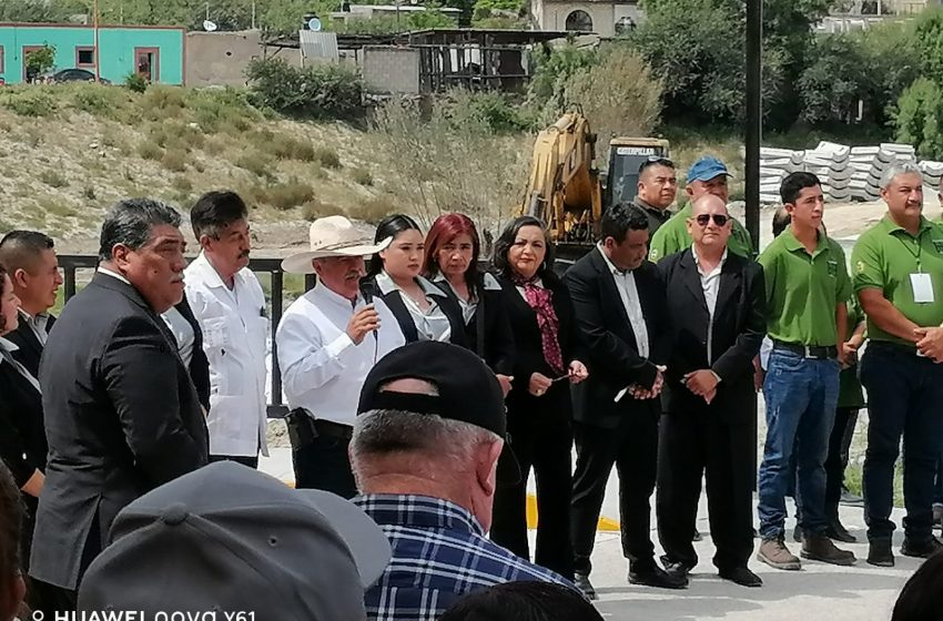  Antonio Leija Villarreal entrega obras viales y puente Damián Carmona