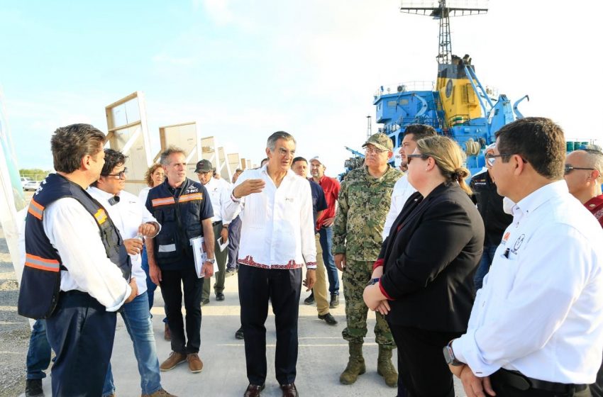  Supervisa Américo Villarreal trabajos en el Puerto de Matamoros, que competirá con Texas