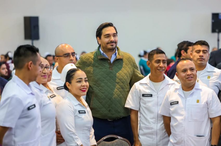  Festejó Gobierno de Carlos Peña Ortiz a más de 2,000 Enfermeros y Enfermeras de Reynosa