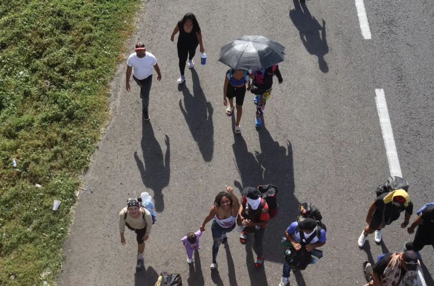  Sale caravana migrante hacia EU; pasaría por Tamaulipas