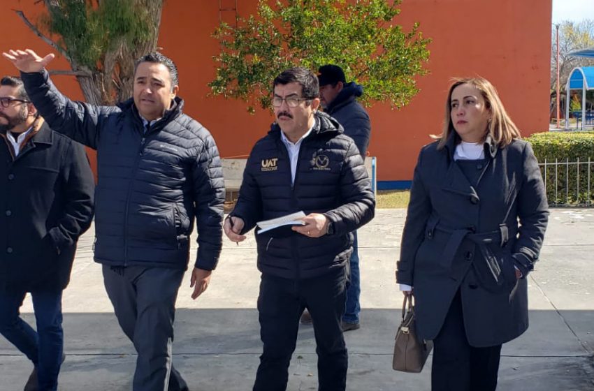  Rector Dámaso Anaya supervisa obras de la UAT en Nuevo Laredo