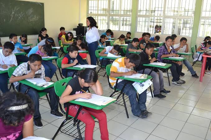  En riesgo de quedarse sin estudiar 30 mil niño