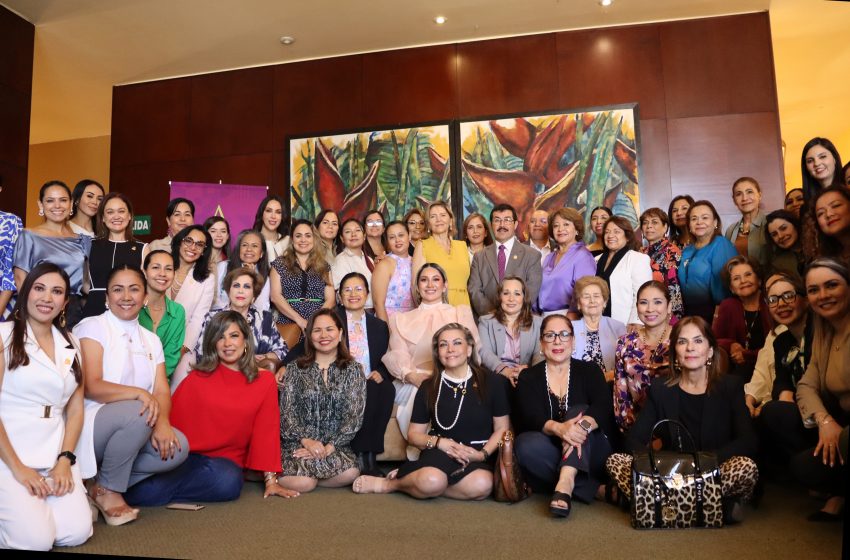  La UAT y la Asociación de Mujeres Jefas de Empresa firman convenio en la zona sur