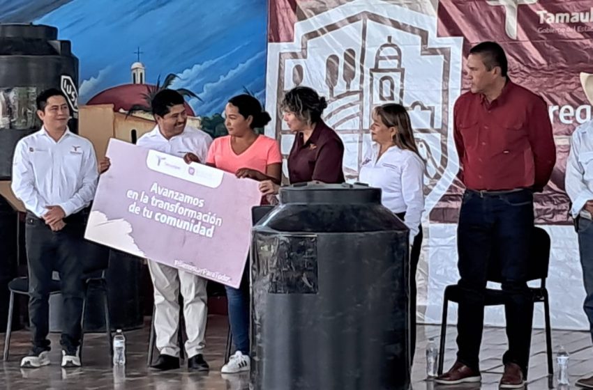 Entregan apoyos para el mejoramiento de vivienda en Jaumave