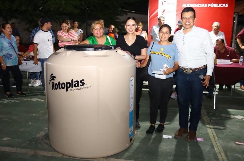 Disfrutan vecinos de la Moderna de divertida Tarde en Familia