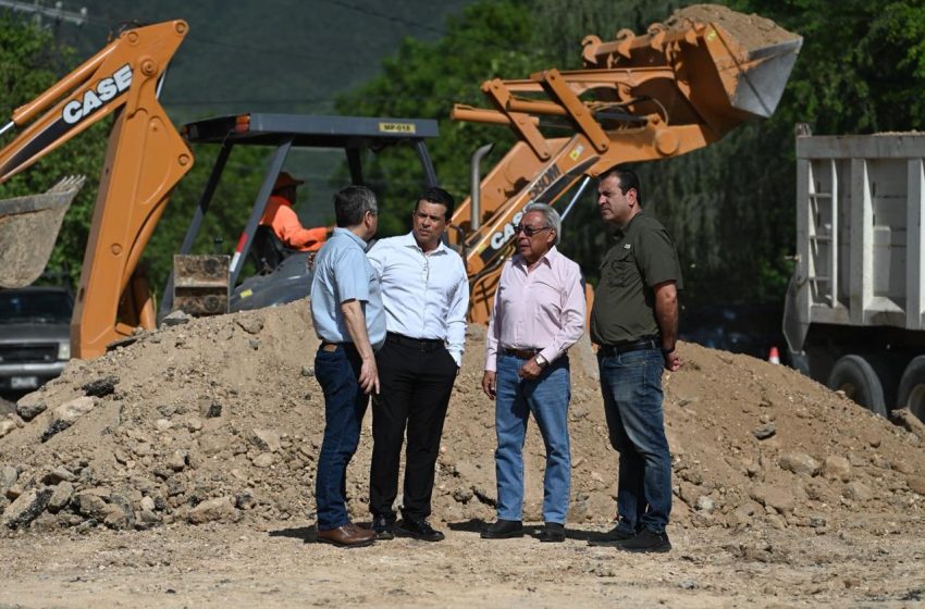 Alcalde Lalo Gattás da banderazo a dos obras más de pavimentación.
