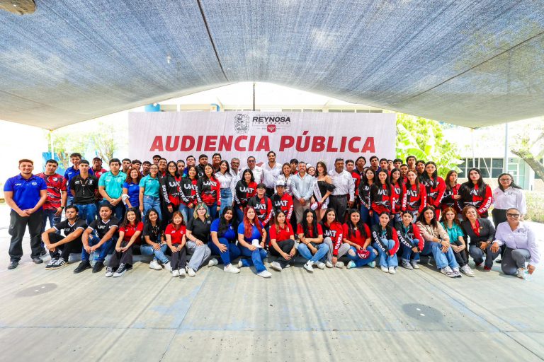  Mantiene Carlos Peña Ortiz contacto con la comunidad universitaria