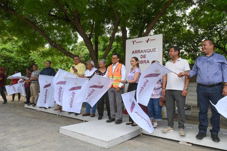  Rehabilitará Gobierno red de agua potable en la Nacozari y Miguel Alemán