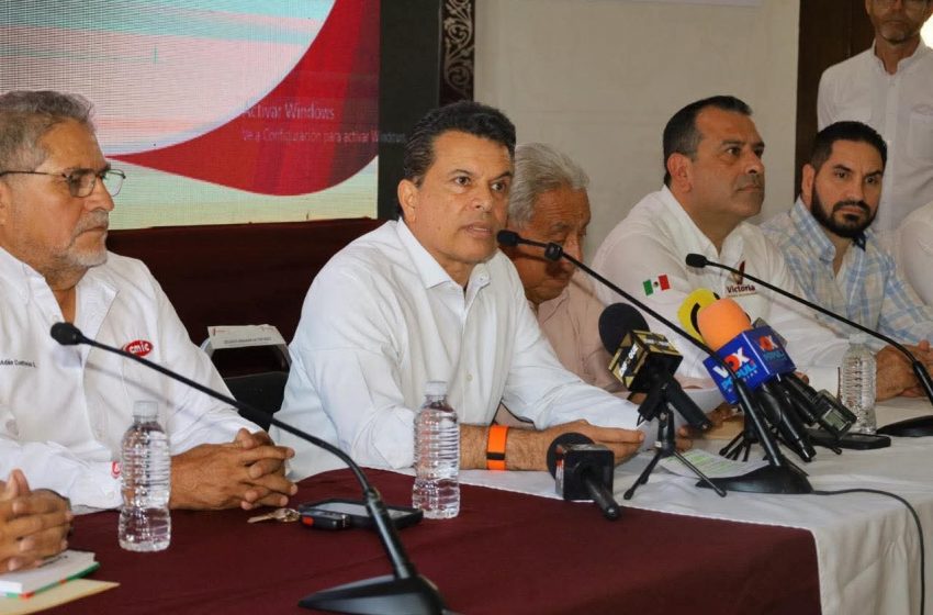 Lalo Gattás pone en marcha Plan Emergente de Bacheo de 10 mdp