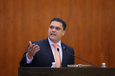  Presentan denuncia contra Humberto Prieto por presunto uso indebido de recursos públicos