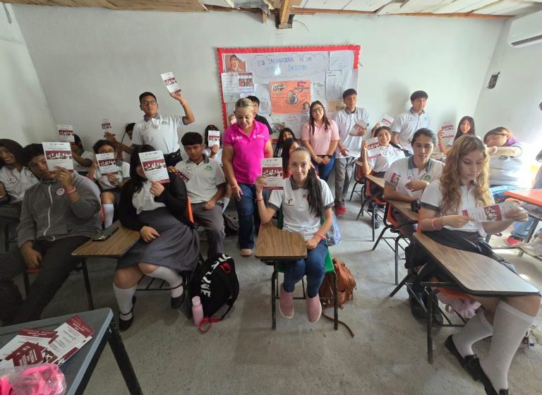  Promueve Gobierno de Carlos Peña Ortiz noviazgos libres de violencia