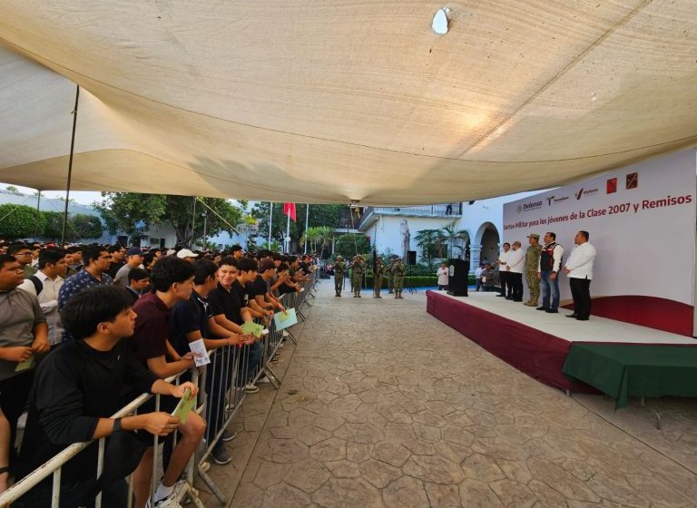  Jóvenes de Victoria cumplen y asisten a sorteo de Servicio Militar