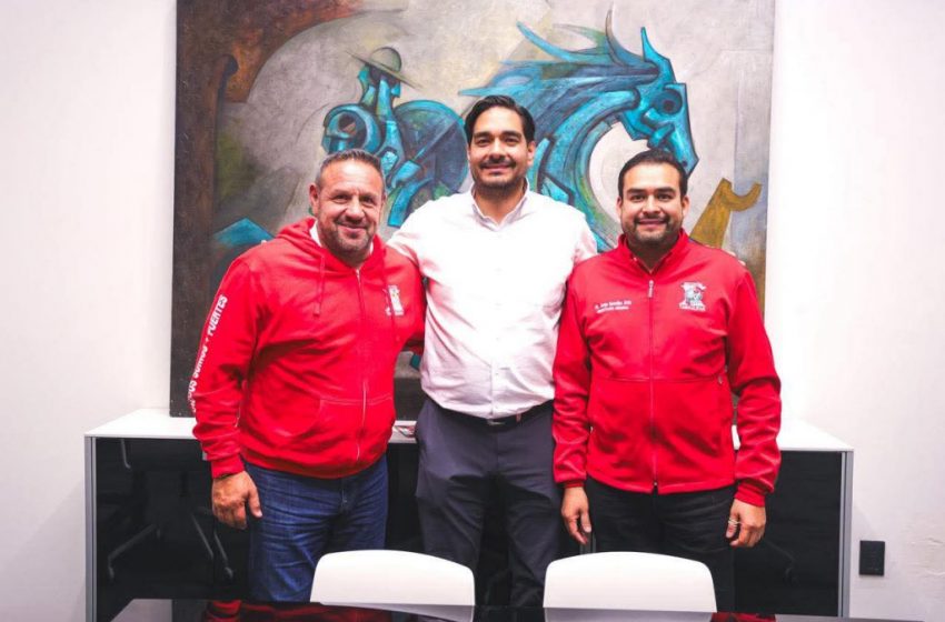  Gestiona Alcalde Carlos Peña Ortiz atención.de calidad del Sector Salud