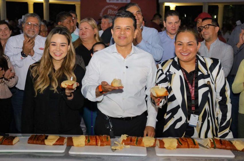  Comparten Lucy y Lalo monumental rosca de reyes con familias victorenses.