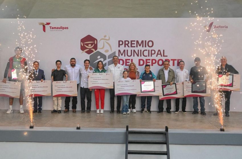  Premian a deportistas destacados de Victoria.