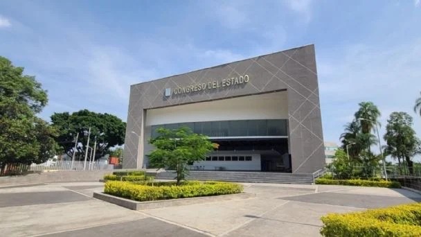  El jugoso negocio de las jubilaciones VIP de Morelos: pensionarse a los 35 años de edad