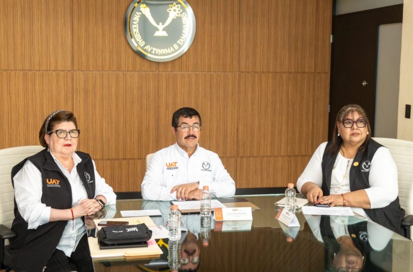  Imparte la UAT talleres de actualización e innovación a sus docentes