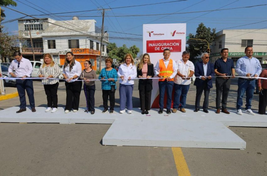  Rehabilitan pavimentación de la calle 27 Lauro Rendón