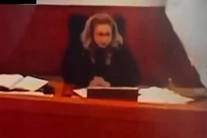  Eliminan multa de 1.5 mdp a abogada impuesta por jueza del Bienestar