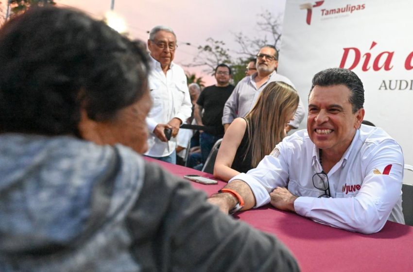  Inaugura alcalde nuevo circuito de alumbrado en boulevard Guadalupe Victoria.