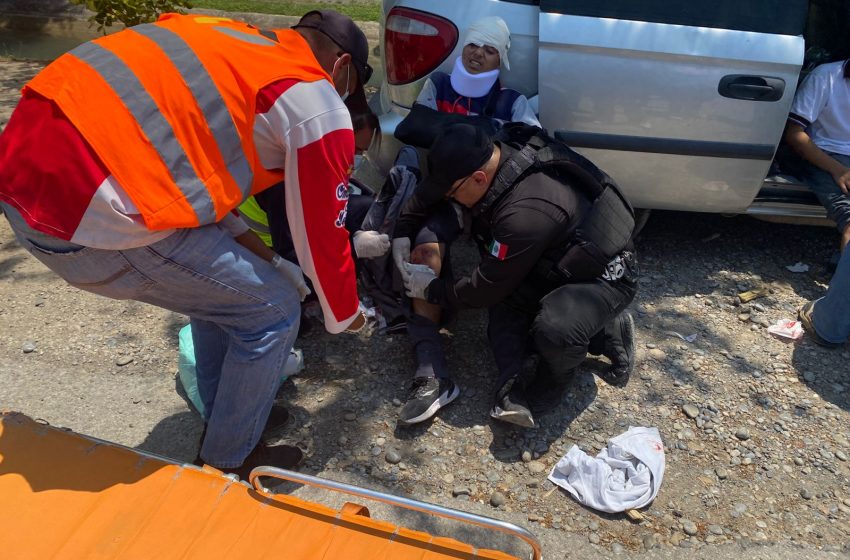 Guardia Estatal auxilia a motociclista lesionado en Xicoténcatl