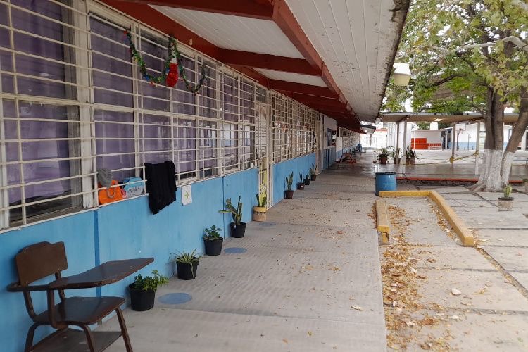  Mantiene SET coordinación para atender necesidades de maestros e infraestructura escolar