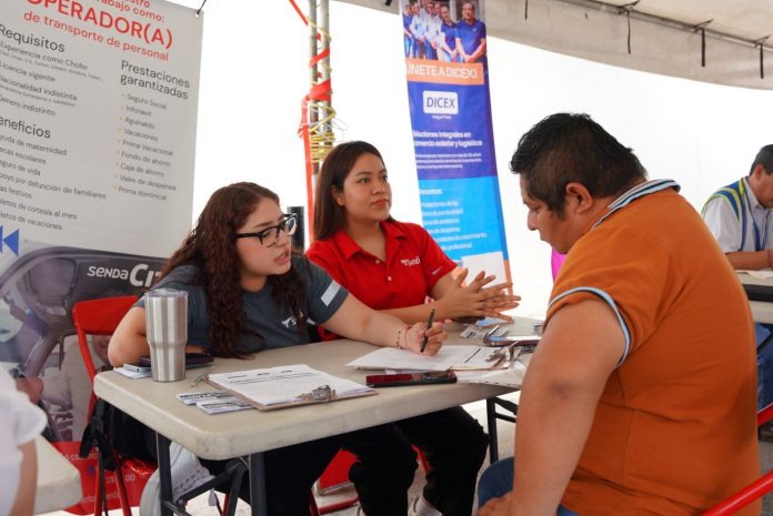  Llevará Gobierno de Nuevo Laredo vacantes de empleo a la Plaza Hidalgo