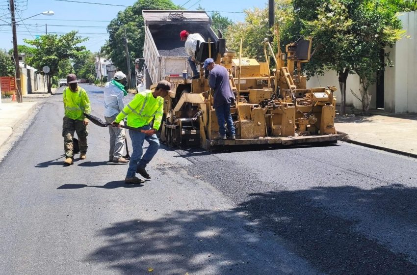  Refuerza Lalo Gattás conservación de calles de Victoria.