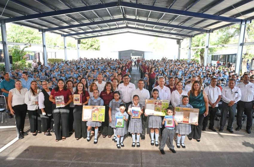  Arranca Lalo Gattás ciclo escolar 2026-2027 en Victoria
