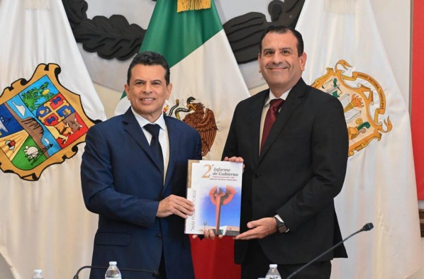  Entrega alcalde Eduardo Gattás al Cabildo su Segundo Informe de Resultados