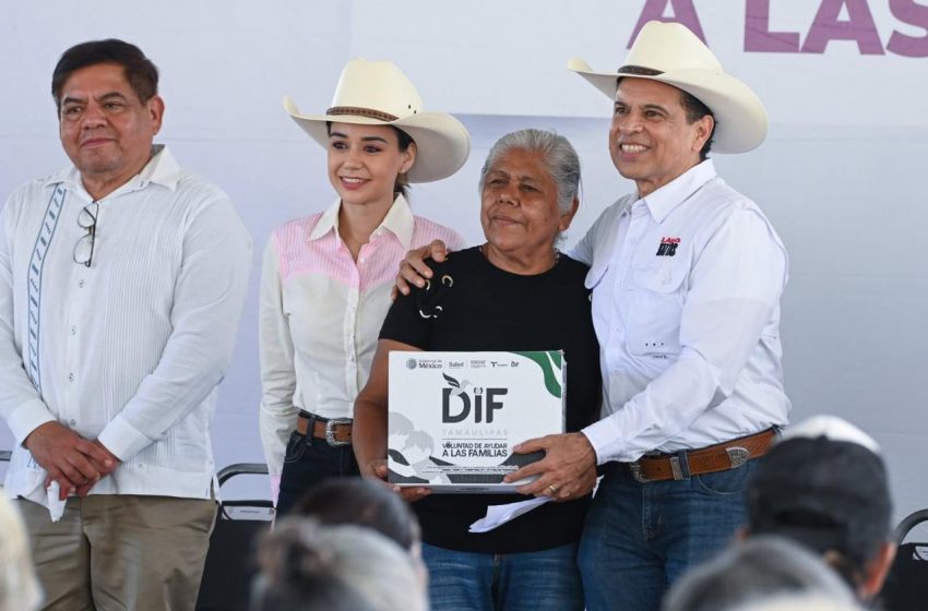  Llevan gobierno y DIF Victoria apoyos alimentarios al área rural